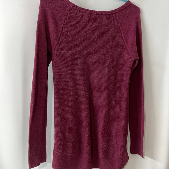 Maroon American Eagle sweater - Picture 3 of 4